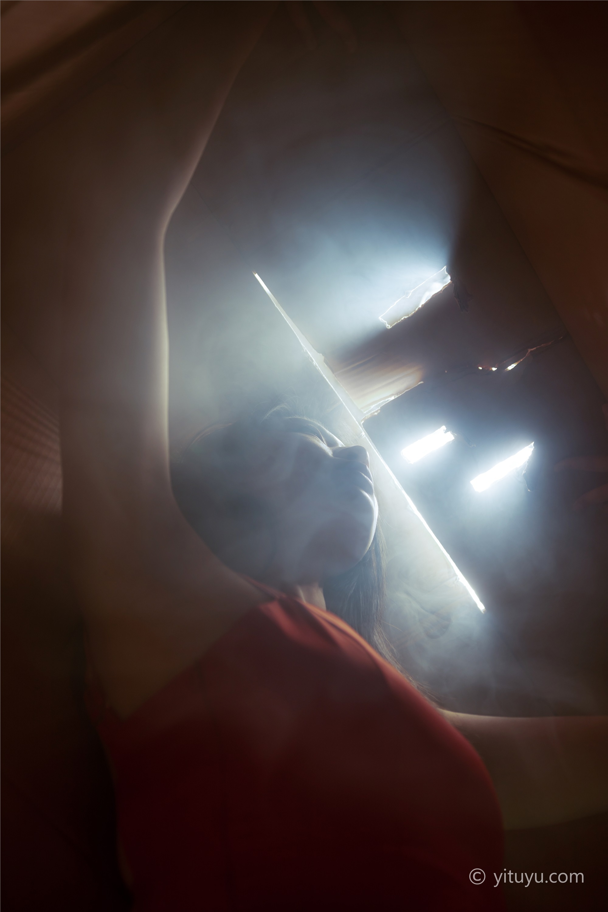 YITUYU艺图语  2021.05.24 红装 娇娇